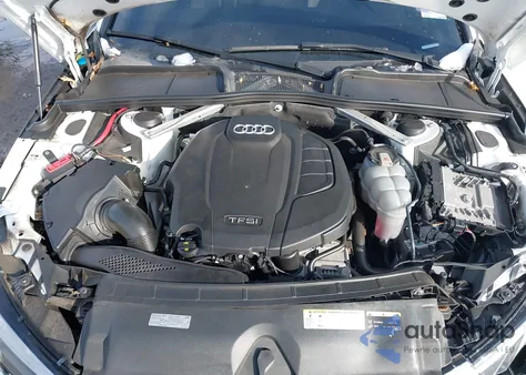 2019 Audi A4 45 Premium z USA, uszkodzony, nr VIN WAUDNAF4XKN019435